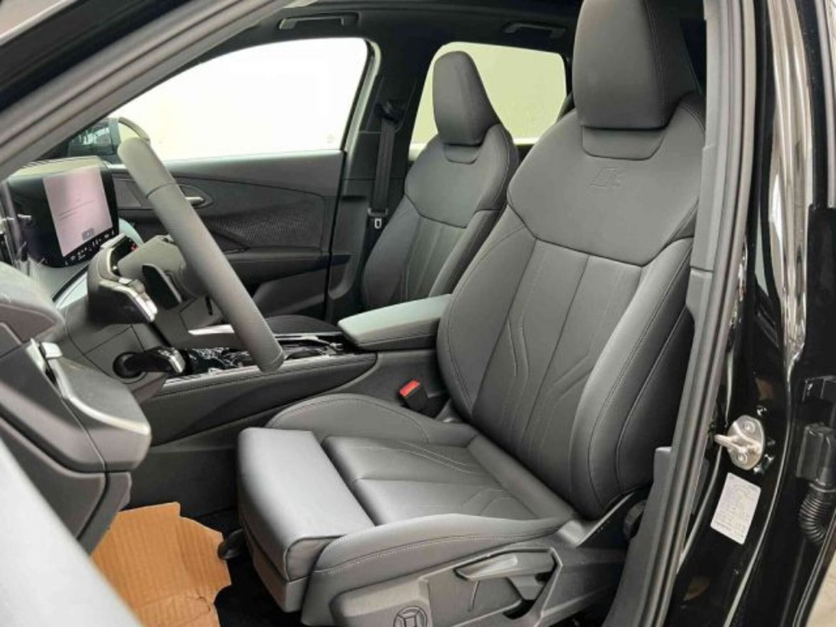 Audi Q3 Sportback 35 TDI quattro S tronic S line edition (9)