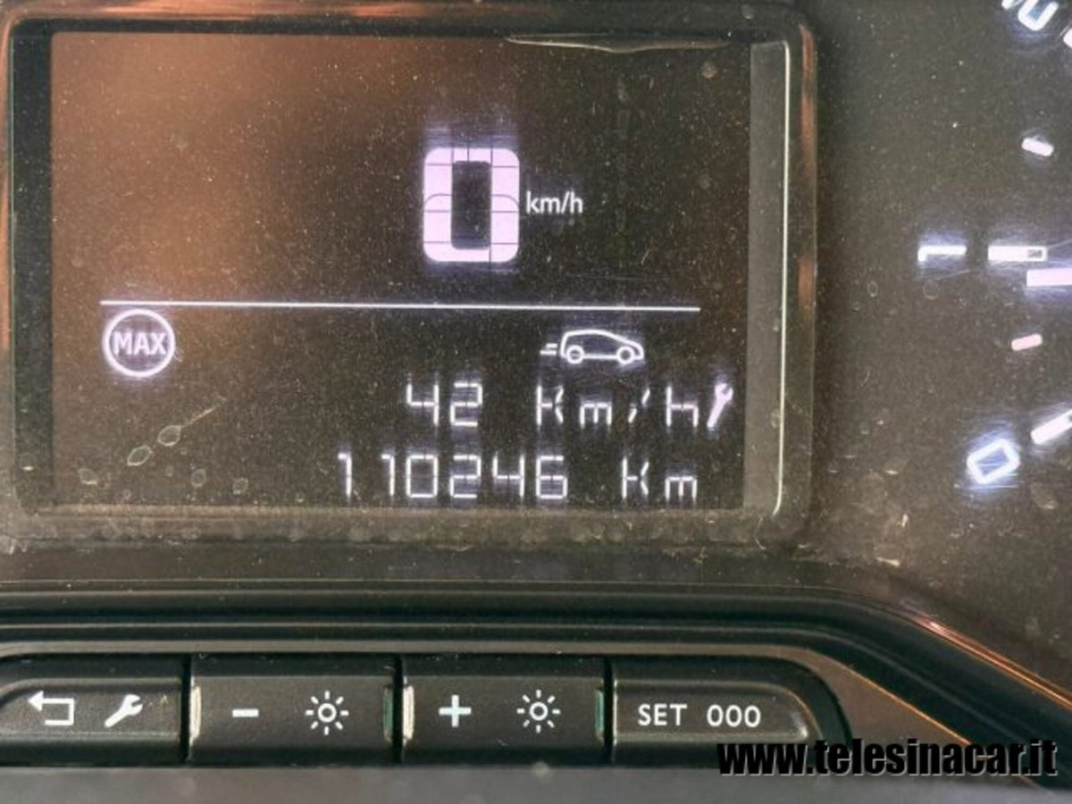 Citroen C3 Aircross PureTech 110 S&S Live (12)