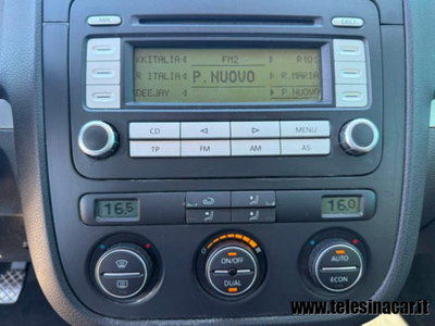 Volkswagen Golf 2.0 TDI 140CV DPF 5p. Highline (14)