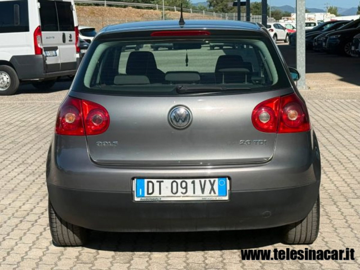 Volkswagen Golf 2.0 TDI 140CV DPF 5p. Highline (6)