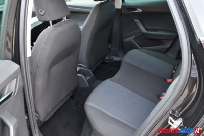 SEAT Arona 1.0 ecotsi Black Edition 95cv (12)