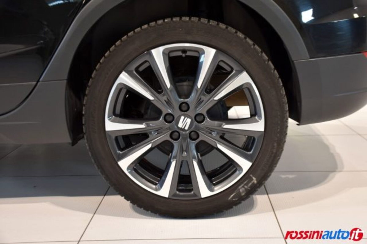 SEAT Arona 1.0 ecotsi Black Edition 95cv (20)
