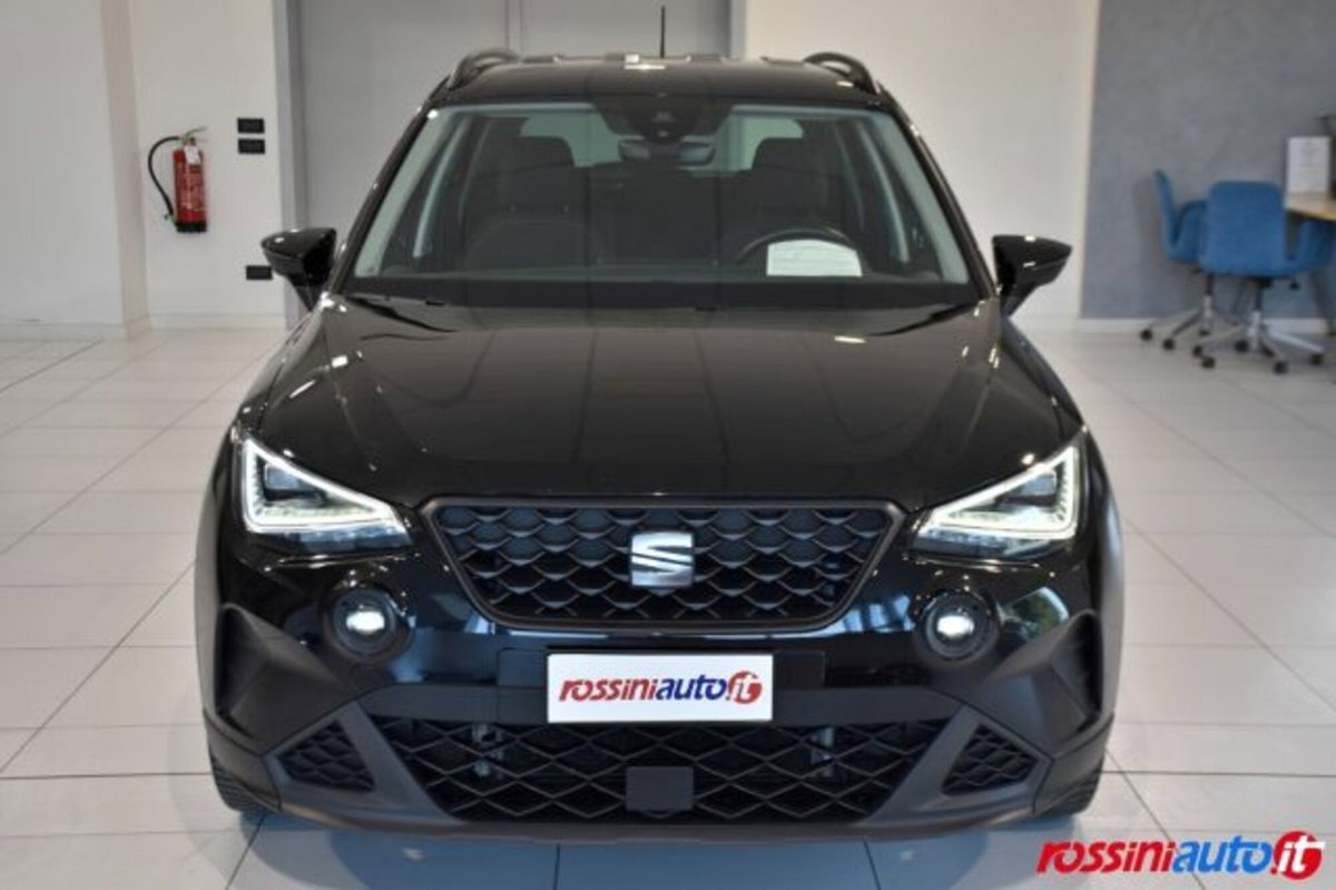 SEAT Arona 1.0 ecotsi Black Edition 95cv (8)