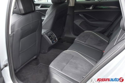 Volkswagen Passat 2.0 tdi scr R-Line 150cv dsg (12)