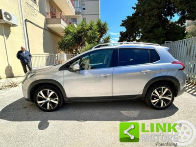 Peugeot 2008 100 Active (17)