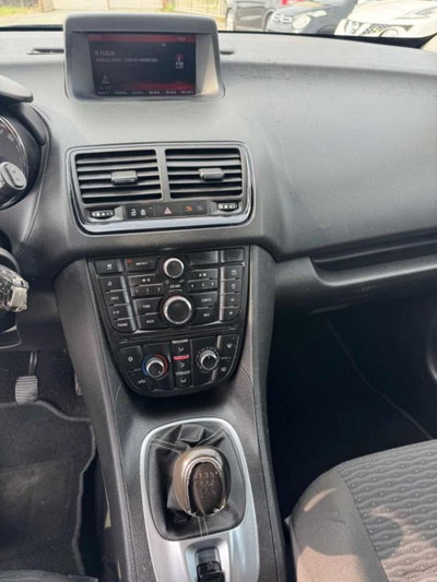 Opel Meriva 1.6 CDTI Start&Stop Innovation (16)