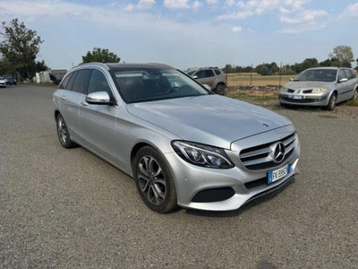 Mercedes-Benz Classe C Station Wagon 200 d Auto Premium Plus (3)