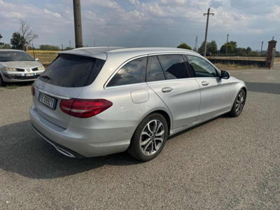 Mercedes-Benz Classe C Station Wagon 200 d Auto Premium Plus (4)