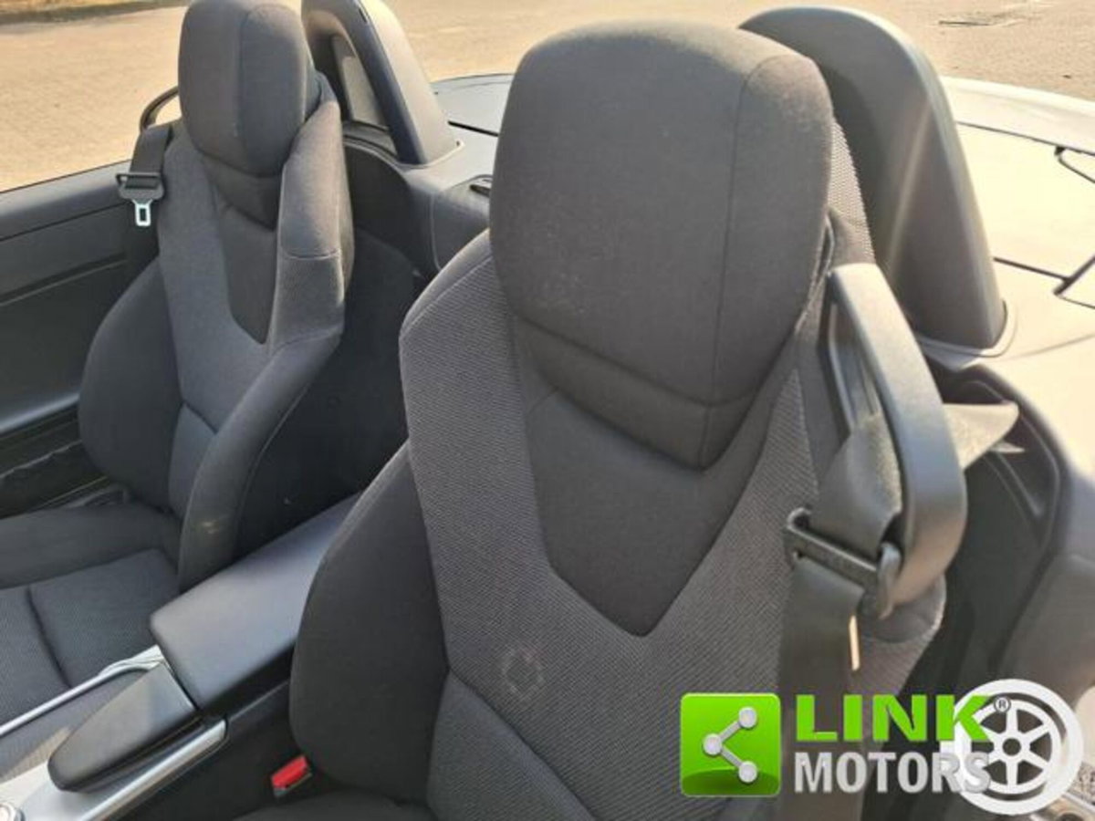 Mercedes-Benz SLK 200 Sport (14)
