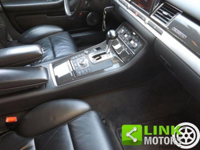 Audi S8 5.2 V10 quattro tiptronic (14)