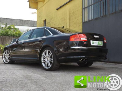 Audi S8 5.2 V10 quattro tiptronic (5)