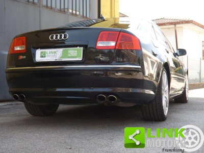 Audi S8 5.2 V10 quattro tiptronic (8)
