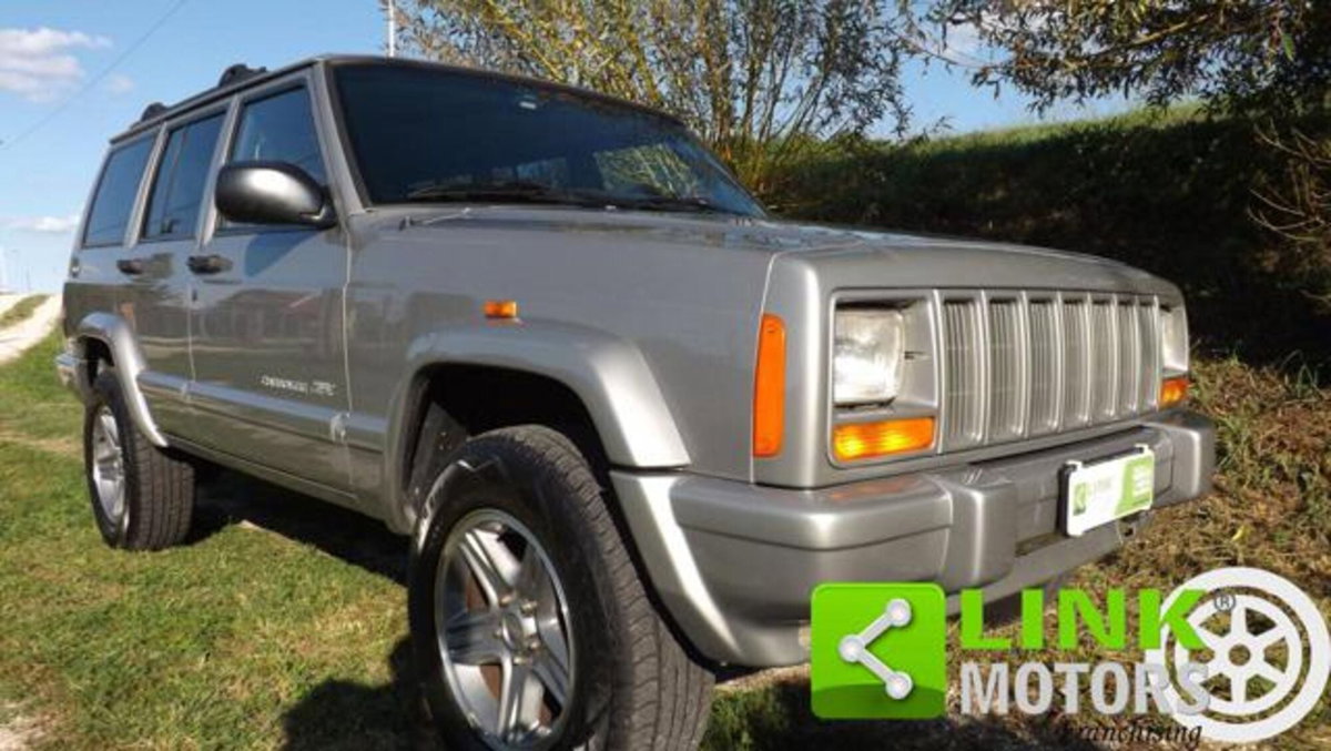 Jeep Cherokee TD 5 porte Command-Trac Classic (9)