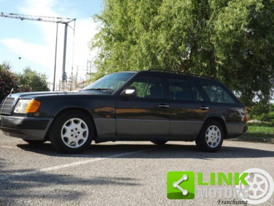 Mercedes-Benz 250 Station Wagon 250 TD turbodiesel cat Station Wagon (6)