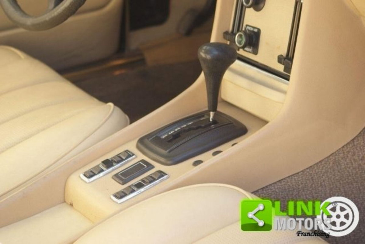 Mercedes-Benz 280 Coupé 280 SLC (14)