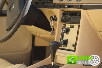 Mercedes-Benz 280 Coupé 280 SLC (15)