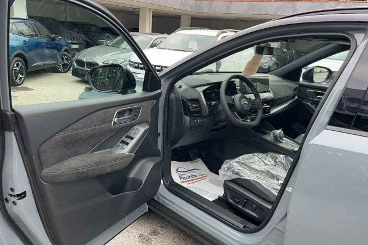 Nissan Qashqai 1.3 mhev N-Connecta 4wd 158cv xtronic (13)