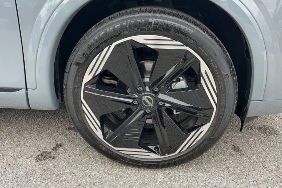 Nissan Qashqai 1.3 mhev N-Connecta 4wd 158cv xtronic (12)