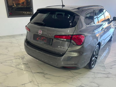 Fiat Tipo Station Wagon Tipo 1.6 Mjt S&S SW Lounge (3)
