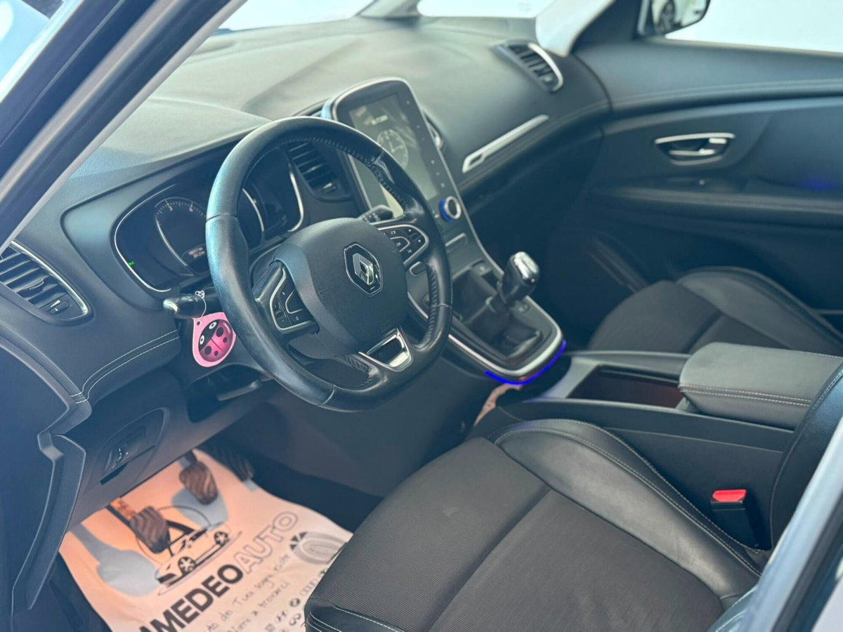 Renault Scenic E-Tech Electric XMod dCi 130 CV Start&Stop Energy Limited (9)