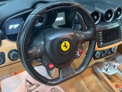 Ferrari FF Coupé FF DCT (19)