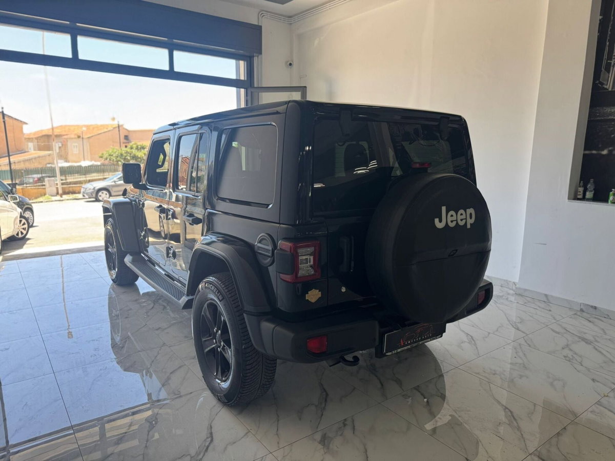 Jeep Wrangler Unlimited 2.2 Mjt II Sahara (17)