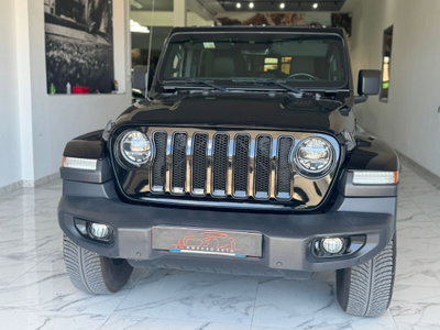 Jeep Wrangler Unlimited 2.2 Mjt II Sahara (19)
