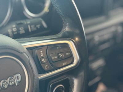 Jeep Wrangler Unlimited 2.2 Mjt II Sahara (9)