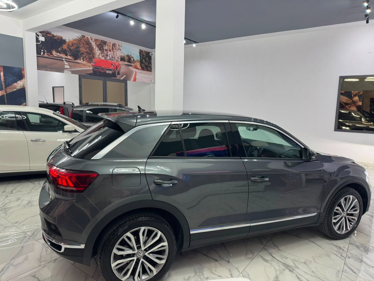 Volkswagen T-Roc 2.0 TDI SCR 4MOTION Advanced BlueMotion Technology (4)