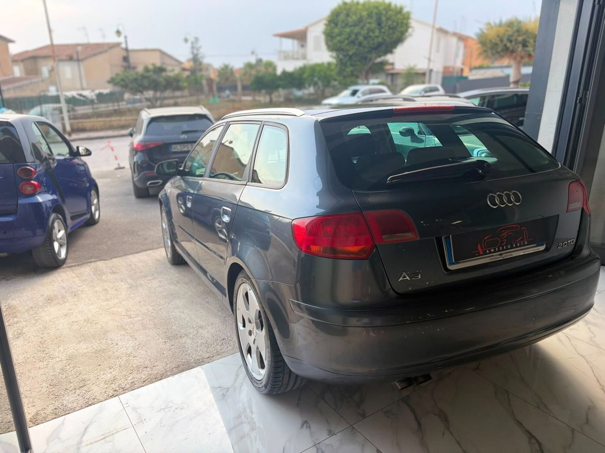 Audi A3 2.0 16V TDI Ambition (4)