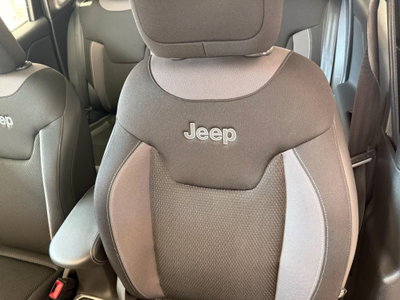 Jeep Renegade 1.6 Mjt 130 CV Limited (10)