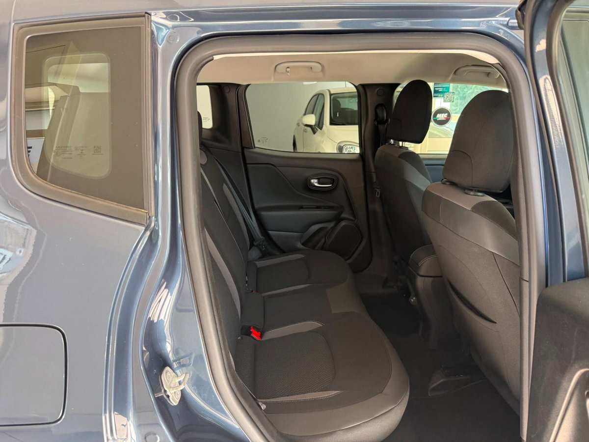 Jeep Renegade 1.6 Mjt 130 CV Limited (13)