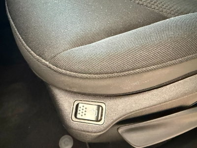 Jeep Renegade 1.6 Mjt 130 CV Limited (9)