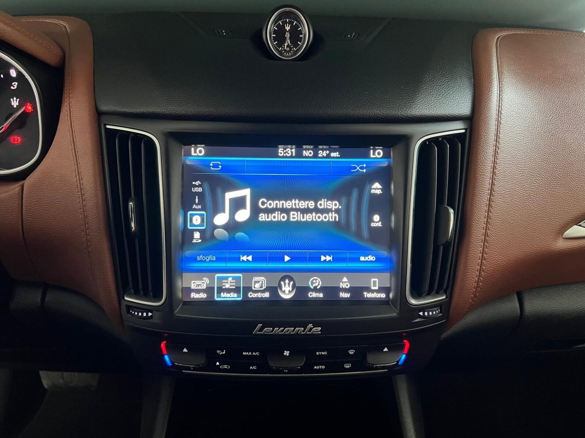 Maserati Levante Levante V6 Diesel 275 CV AWD (14)