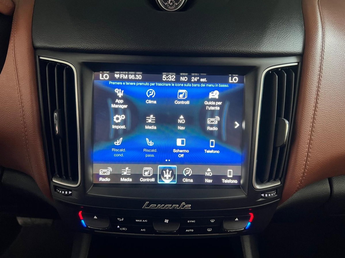 Maserati Levante Levante V6 Diesel 275 CV AWD (17)