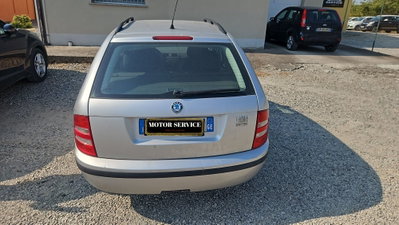 Skoda Fabia Station Wagon 16V/101 CV cat Wagon Elegance (5)