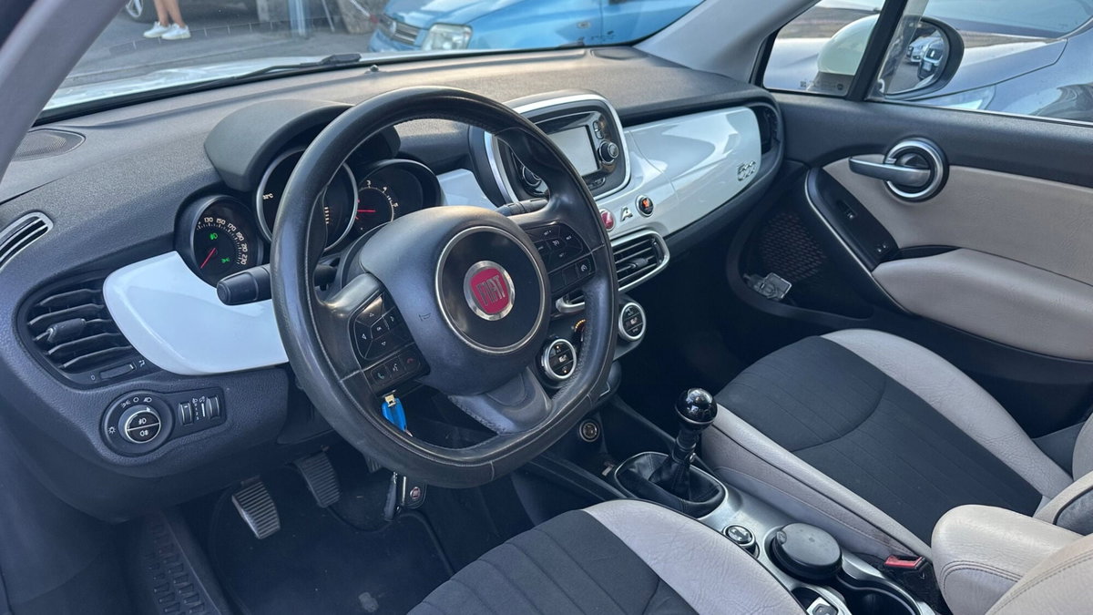 Fiat 500X 1.6 MultiJet 120 CV Lounge (7)