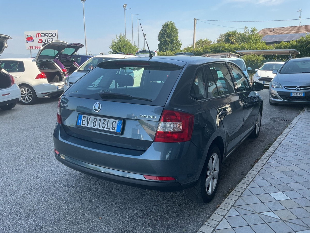Skoda Rapid TDI CR 90 CV Elegance (5)