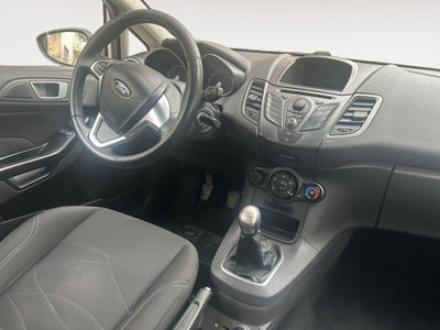 Ford Fiesta 1.6 TDCi 95CV 3 porte  Entry (10)
