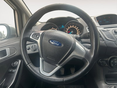 Ford Fiesta 1.6 TDCi 95CV 3 porte  Entry (13)