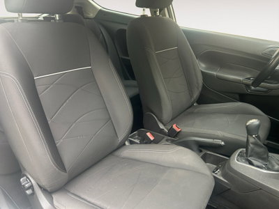 Ford Fiesta 1.6 TDCi 95CV 3 porte  Entry (16)