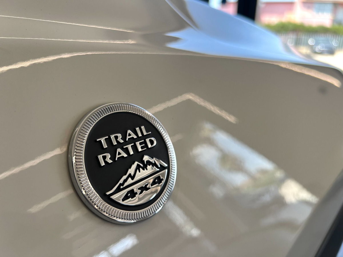 Jeep Compass 1.3 T4 240CV PHEV AT6 4xe Trailhawk (7)