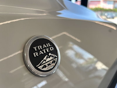 Jeep Compass 1.3 T4 240CV PHEV AT6 4xe Trailhawk (7)