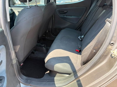 Lancia Ypsilon 1.0 FireFly 5 porte S&S Hybrid Ecochic Gold (8)