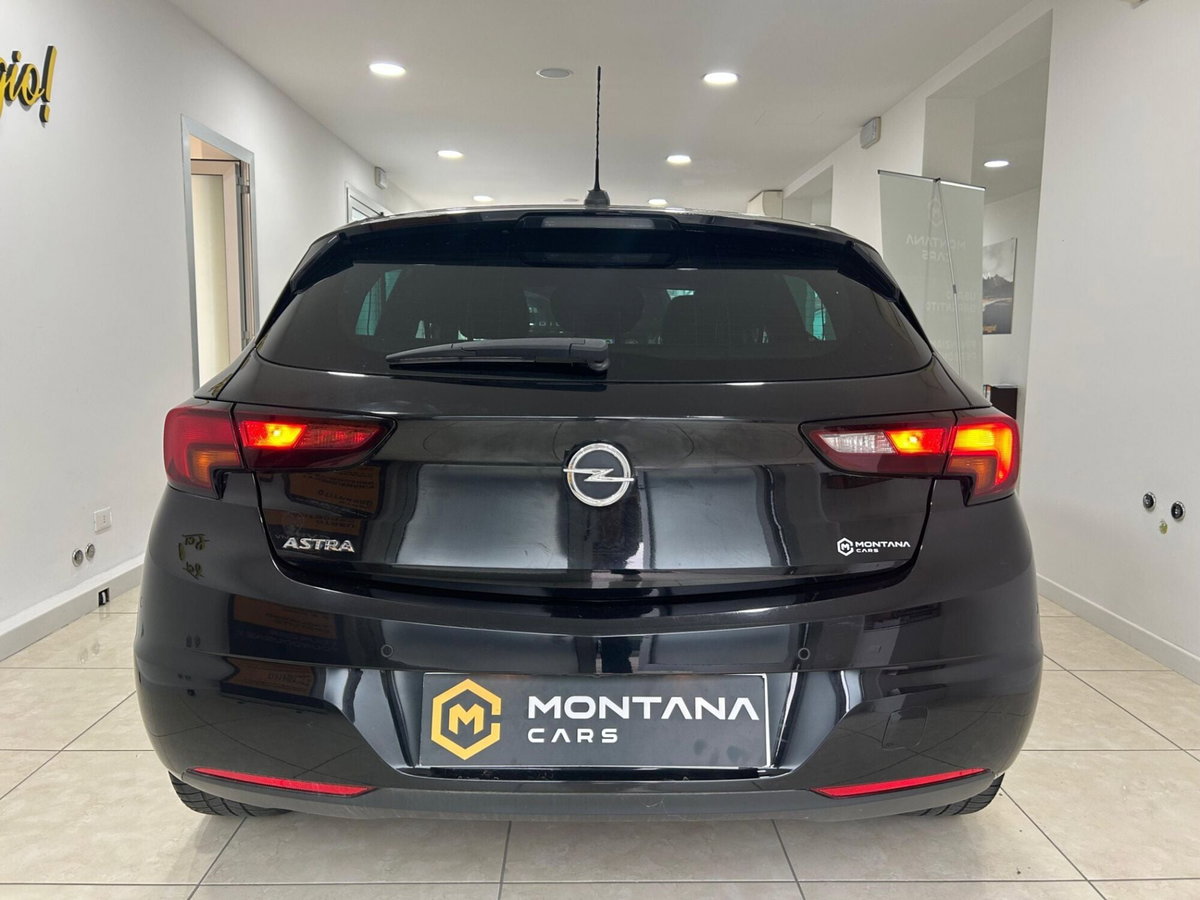 Opel Astra 1.5 CDTI 122 CV S&S 5 porte GS Line (5)