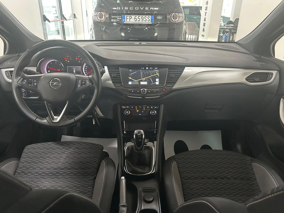 Opel Astra 1.5 CDTI 122 CV S&S 5 porte GS Line (9)
