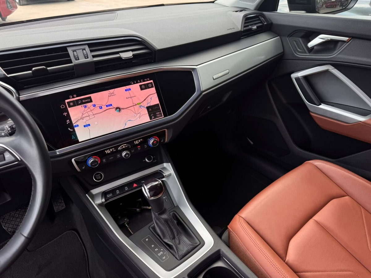 Audi Q3 Sportback 35 TDI quattro S tronic S line edition (14)