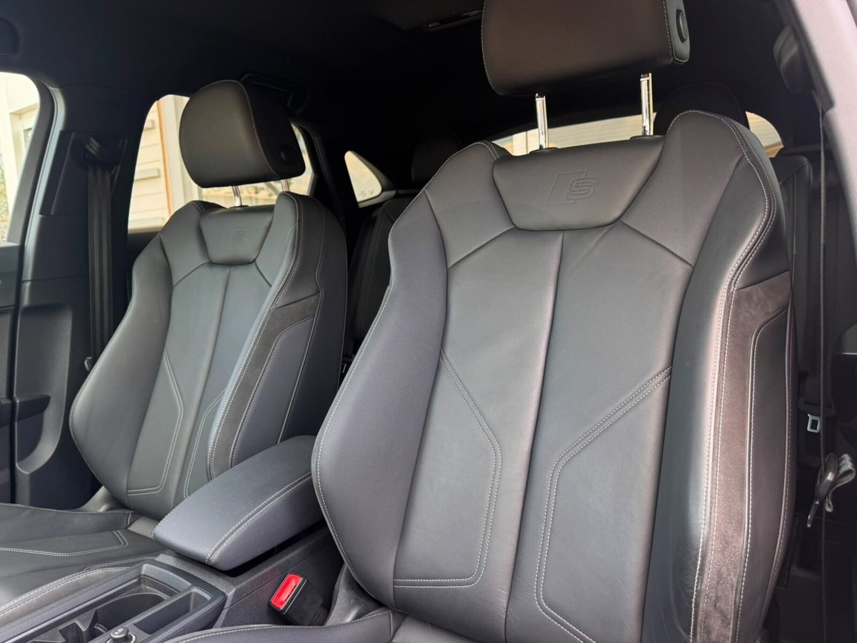 Audi Q3 Sportback 35 TDI quattro S tronic S line edition (11)
