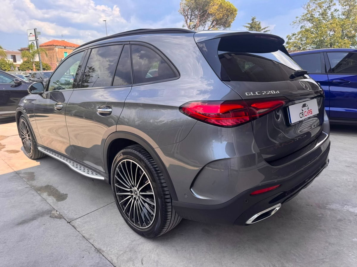 Mercedes-Benz GLC 220 d 4Matic Mild Hybrid AMG Premium Plus (4)