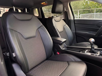 Jeep Compass 1.6 Multijet II 2WD Limited (10)